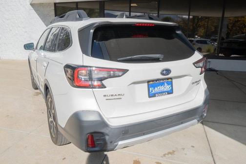 2021 Subaru Outback Limited XT