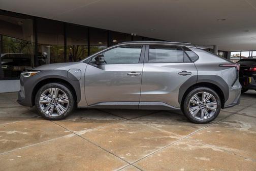 2025 Subaru Solterra Limited
