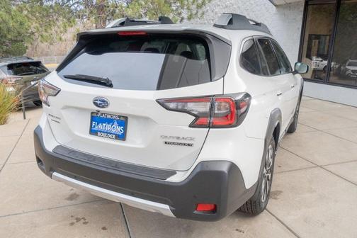2025 Subaru Outback Touring XT