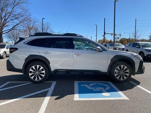 2025 Subaru Outback Touring