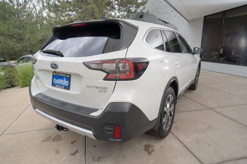 2022 Subaru Outback Limited XT
