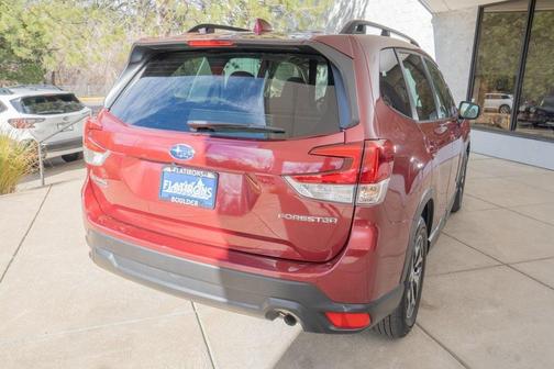 2023 Subaru Forester 2.5i Premium