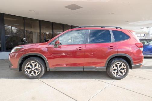 2023 Subaru Forester 2.5i Premium