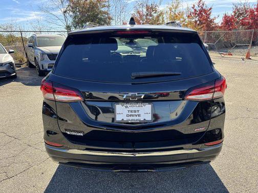 2023 Chevrolet Equinox FWD RS