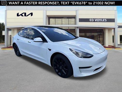 2022 Tesla Model 3 Standard Range