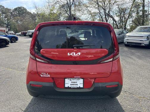 2022 Kia Soul LX