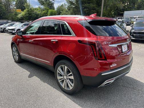 2021 Cadillac XT5 Premium Luxury