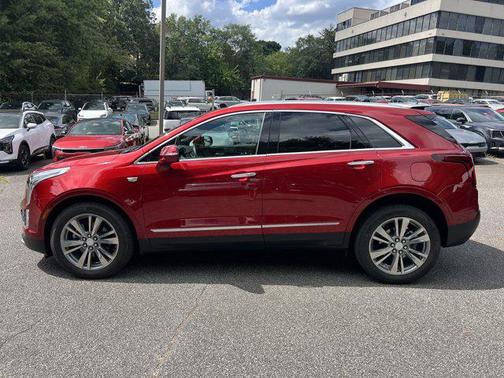 2021 Cadillac XT5 Premium Luxury