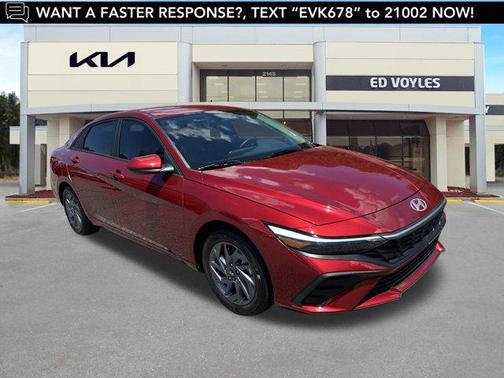 2024 Hyundai ELANTRA SEL