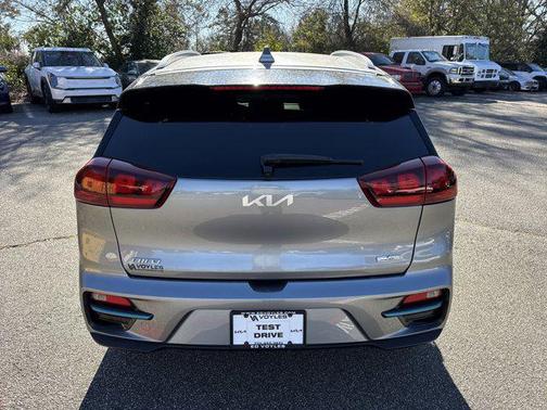 2022 Kia Niro EV EX