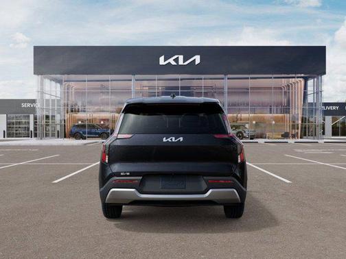 2026 Kia EV9 Light Long Range