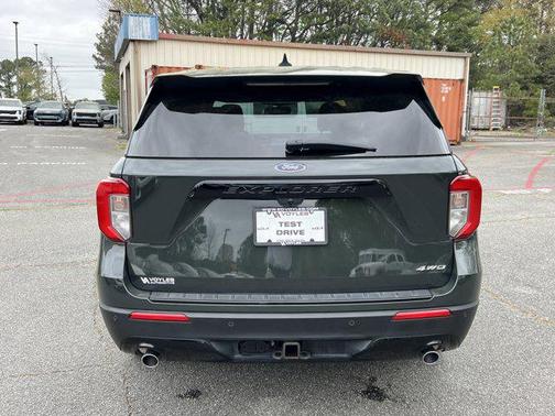 Forged Green Metallic 2022 Ford Explorer ST-Line