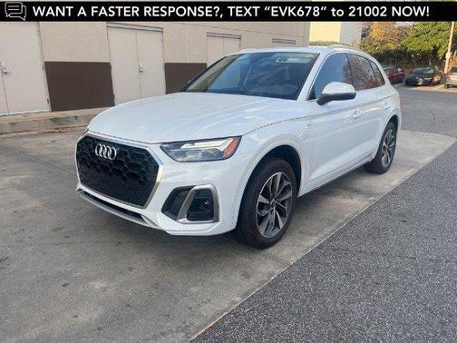 2022 Audi Q5 45 S line Premium Plus