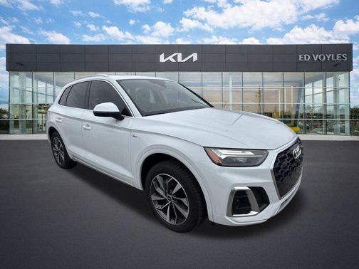 2022 Audi Q5 45 S line Premium Plus