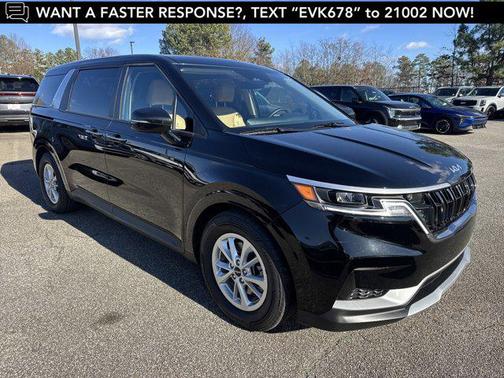 2023 Kia Carnival LX