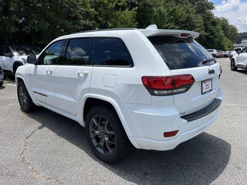 2021 Jeep Grand Cherokee 80th Anniversary 4x2