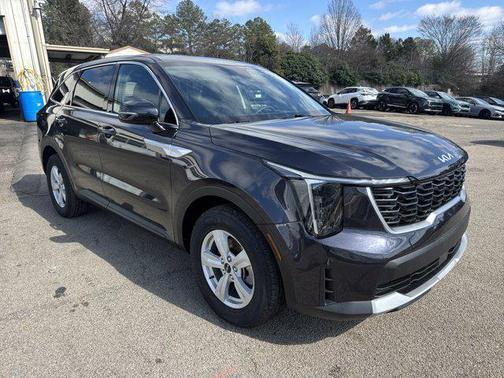 2025 Kia Sorento LX