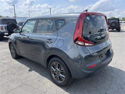 2022 Kia Soul EX