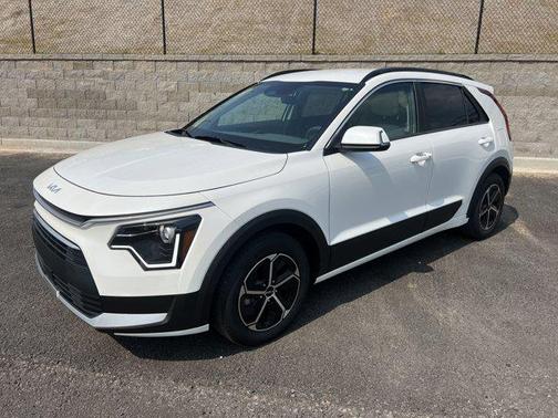 2024 Kia Niro EX