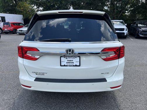 2018 Honda Odyssey Elite