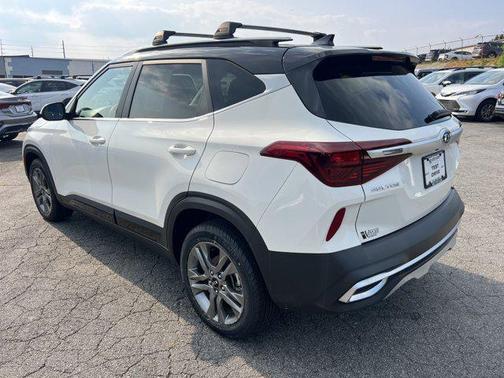 2021 Kia Seltos S