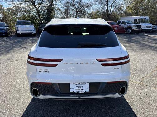 2022 Genesis GV70 2.5T AWD