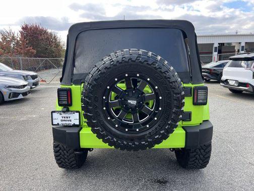 2012 Jeep Wrangler Unlimited Sahara