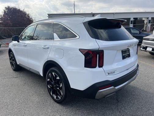 2025 Kia Sorento EX