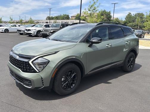 Jungle Green/Ebony Black Roof 2023 Kia Sportage SX-Prestige