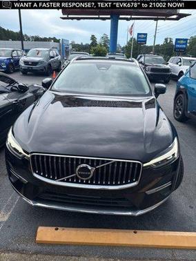 2022 Volvo XC60 Recharge Plug-In Hybrid T8 Inscription