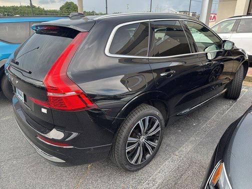 2022 Volvo XC60 Recharge Plug-In Hybrid T8 Inscription