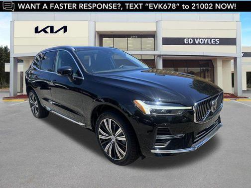 2022 Volvo XC60 Recharge Plug-In Hybrid T8 Inscription