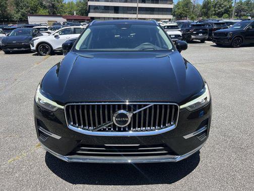 2022 Volvo XC60 Recharge Plug-In Hybrid T8 Inscription