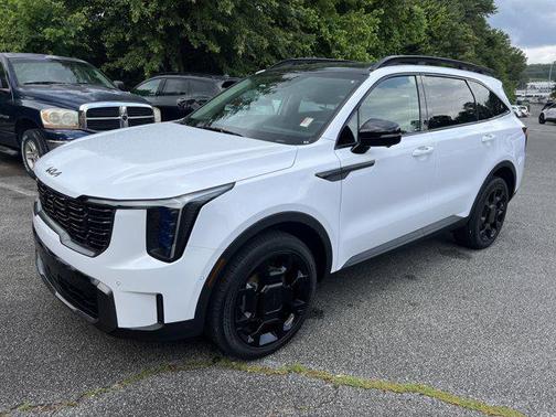 2025 Kia Sorento SX