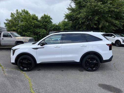 2025 Kia Sorento SX