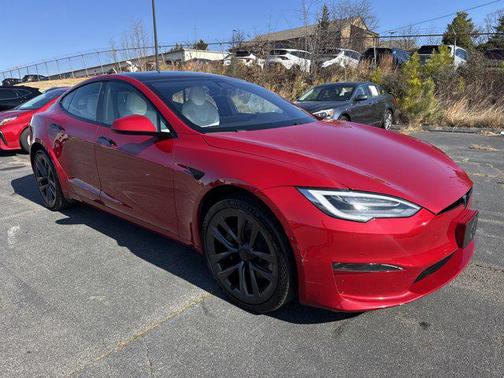 2022 Tesla Model S Base