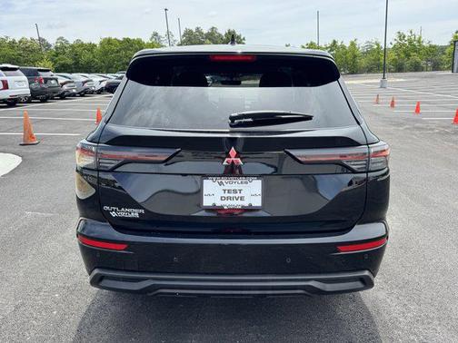2025 Mitsubishi Outlander ES 2.5 2WD