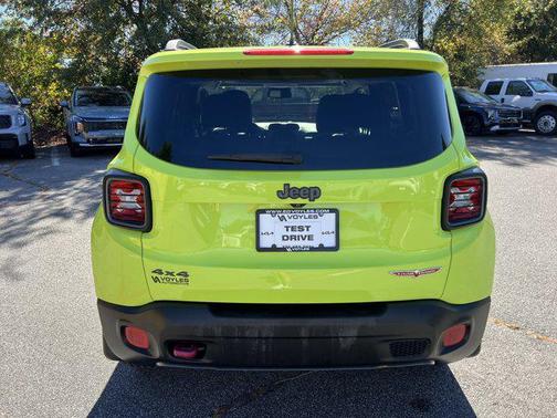 2017 Jeep Renegade Trailhawk