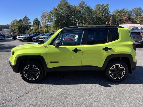 2017 Jeep Renegade Trailhawk