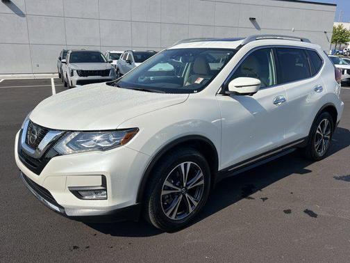 2017 Nissan Rogue SL