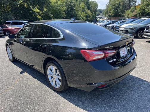 2021 Chevrolet Malibu FWD LT