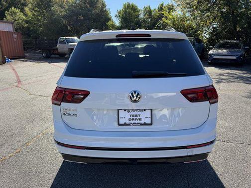 2020 Volkswagen Tiguan 2.0T SE