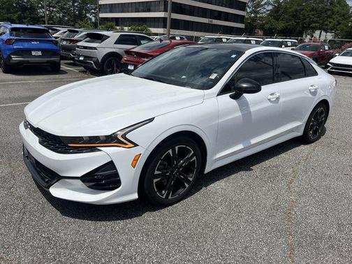 2022 Kia K5 GT-Line