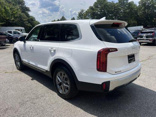 2024 Kia Telluride LX