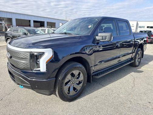 2024 Ford F-150 Lightning Flash