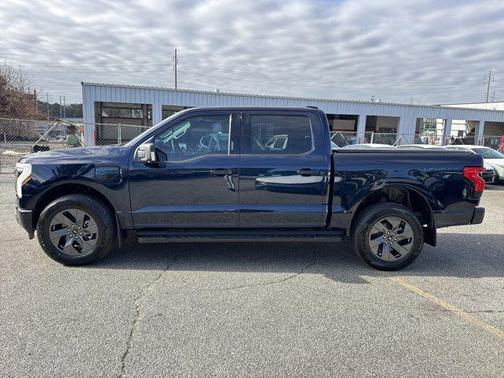 2024 Ford F-150 Lightning Flash