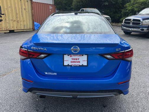 2022 Nissan Sentra SR