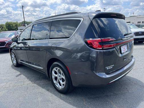 2022 Chrysler Pacifica Limited