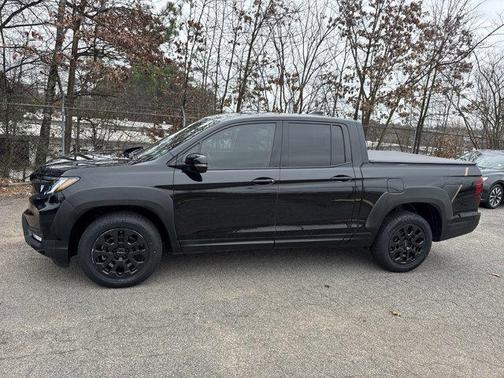 2023 Honda Ridgeline Black