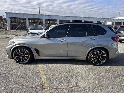 2022 BMW X5 M Base